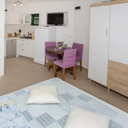 Apartman Maestral Estate