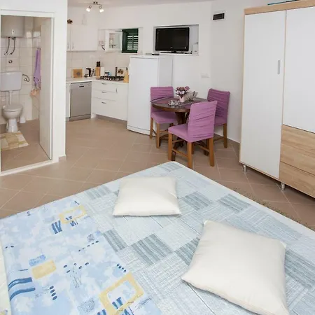 Apartman Maestral Estate