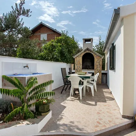 Apartman Maestral Estate